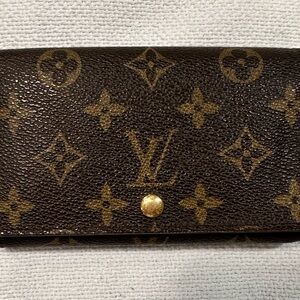 Vintage Louis Vuitton Monogram Wallet Made in Spain Date Code CA1917 *Authentic